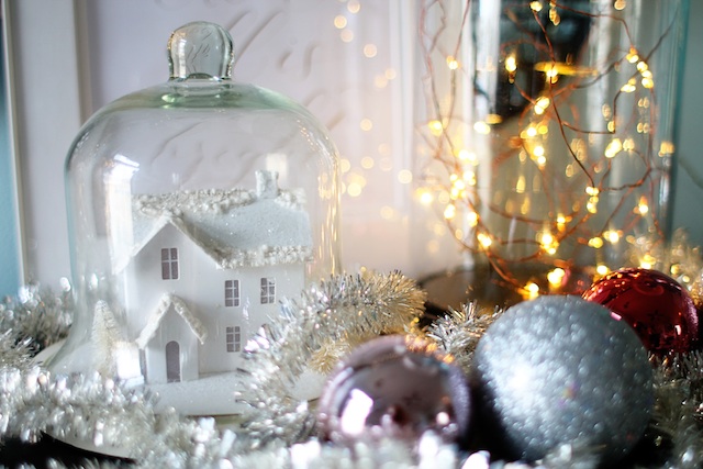 Megan Christmas 2014 all is calm vignette | Two Delighted